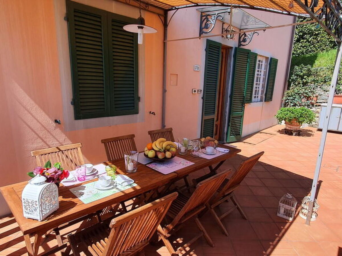 Alla Collina Del Sole – Maison Ciciana, piscine & jardin - Photo 6