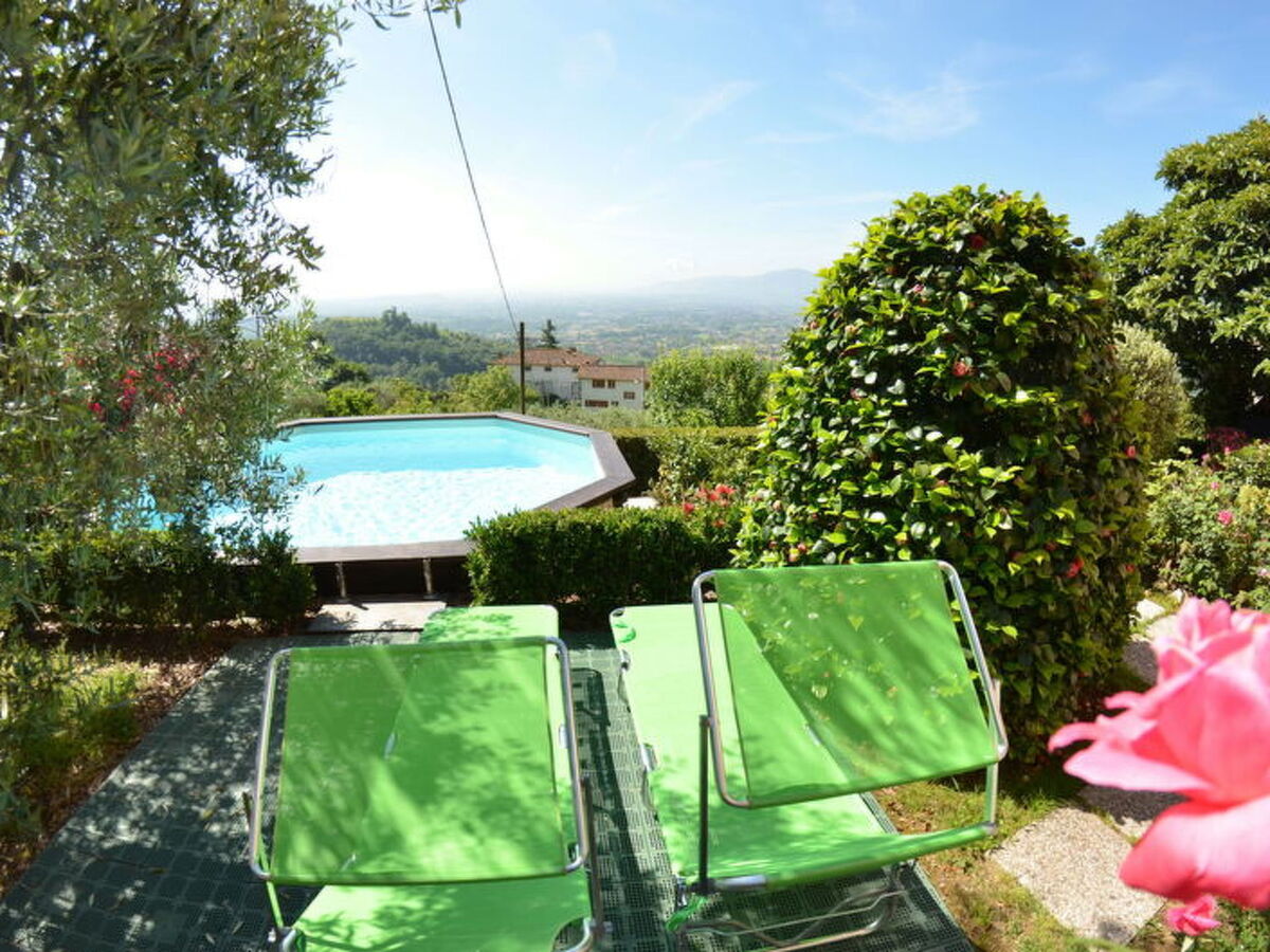 Alla Collina Del Sole – Maison Ciciana, piscine & jardin - Photo 9