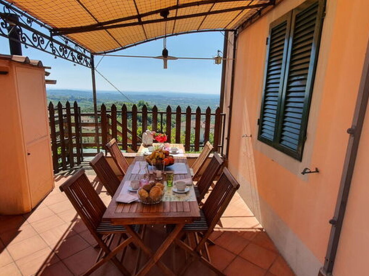 Alla Collina Del Sole – Maison Ciciana, piscine & jardin - Photo 21