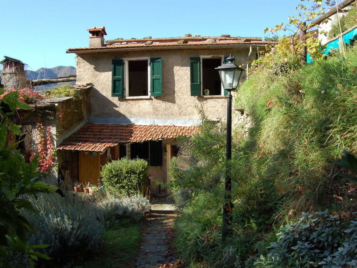 Maison Emilia à Stazzema, 3 chambres, piscine et grand jardin - Photo 10