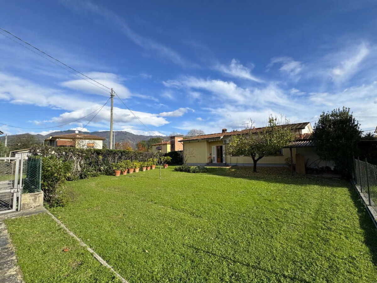 Villa Lory à Capannori : maison 3 chambres avec piscine - Photo 11