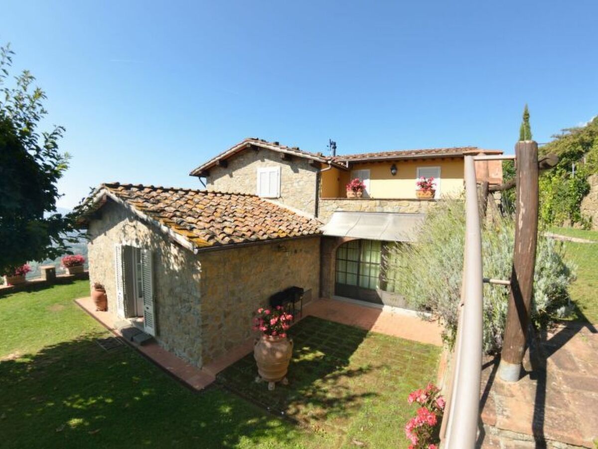Podere Aida : maison 3 appartements avec piscine à Capannori - Photo 11