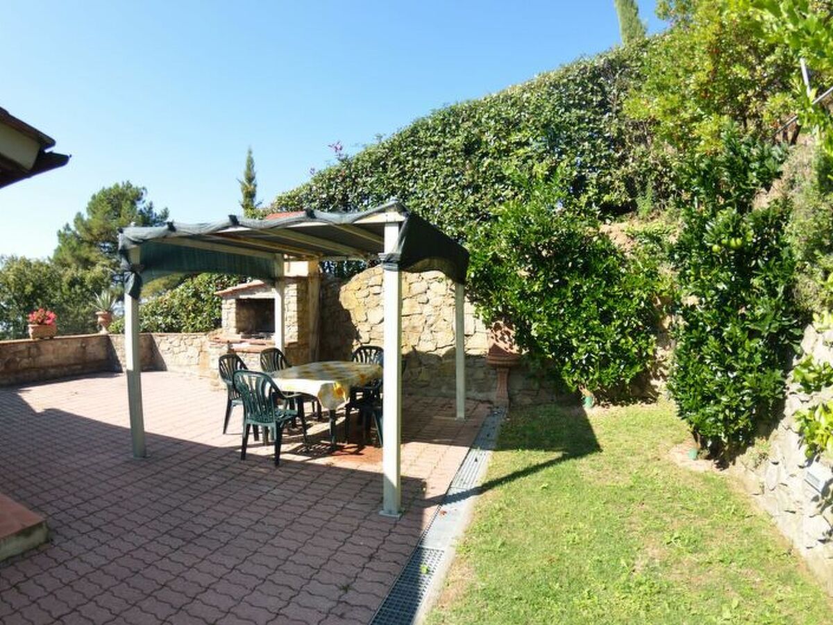 Podere Aida : maison 3 appartements avec piscine à Capannori - Photo 24