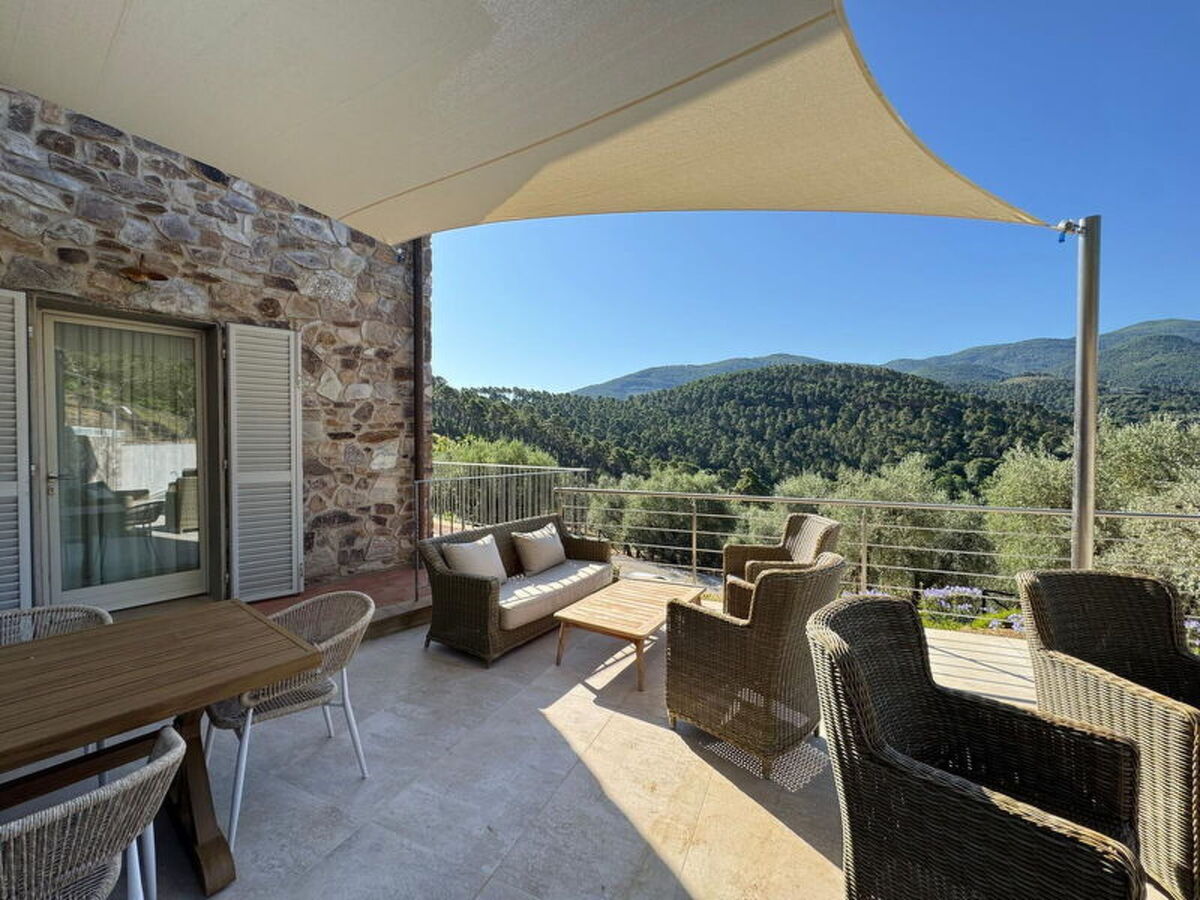 Casale Al Sasso, maison pierre avec piscine à Capannori - Photo 9