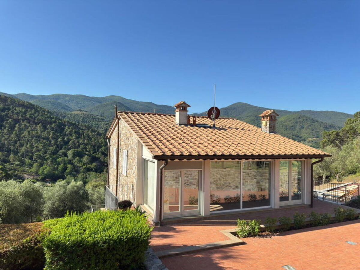 Casale Al Sasso, maison pierre avec piscine à Capannori - Photo 17