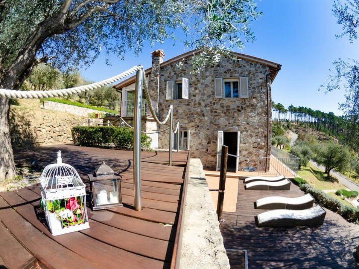 Casale Al Sasso, maison pierre avec piscine à Capannori - Photo 37