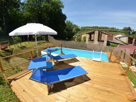 La Piccola Margherita – Maison 1 chambre avec piscine à Capannori