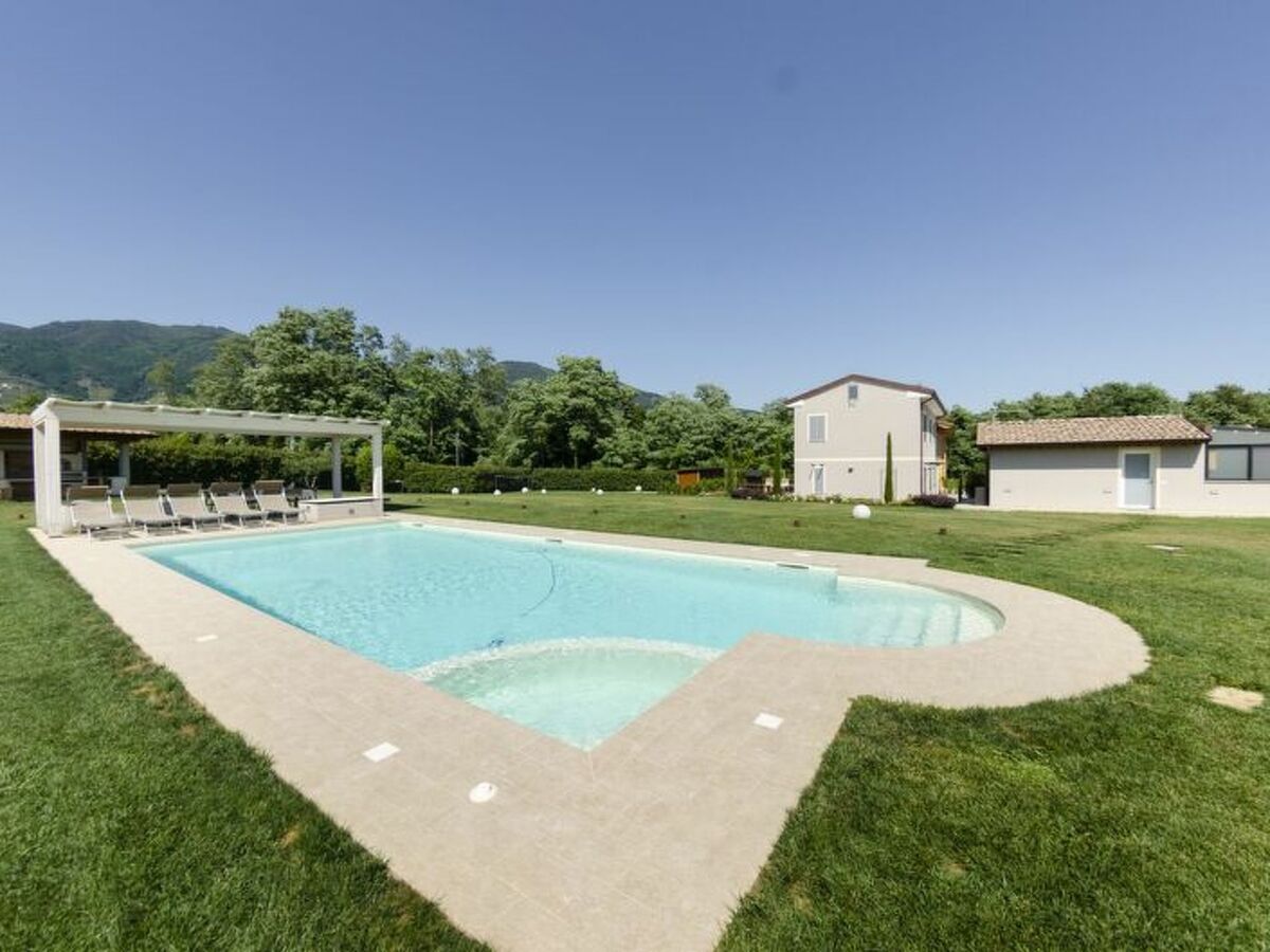 Tenuta Il Giardino – Maison 4 chambres, 3800 m² à Capannori - Photo 1