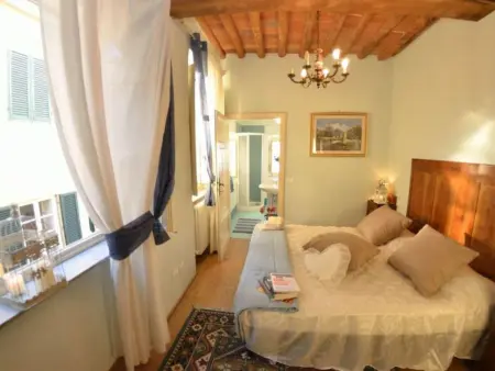 Finestra San Michele, appartement 7 pers. vue sur deux places : photo 5