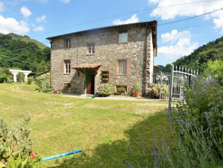 Casa Irene, maison de campagne avec piscine à Colognora : photo 15