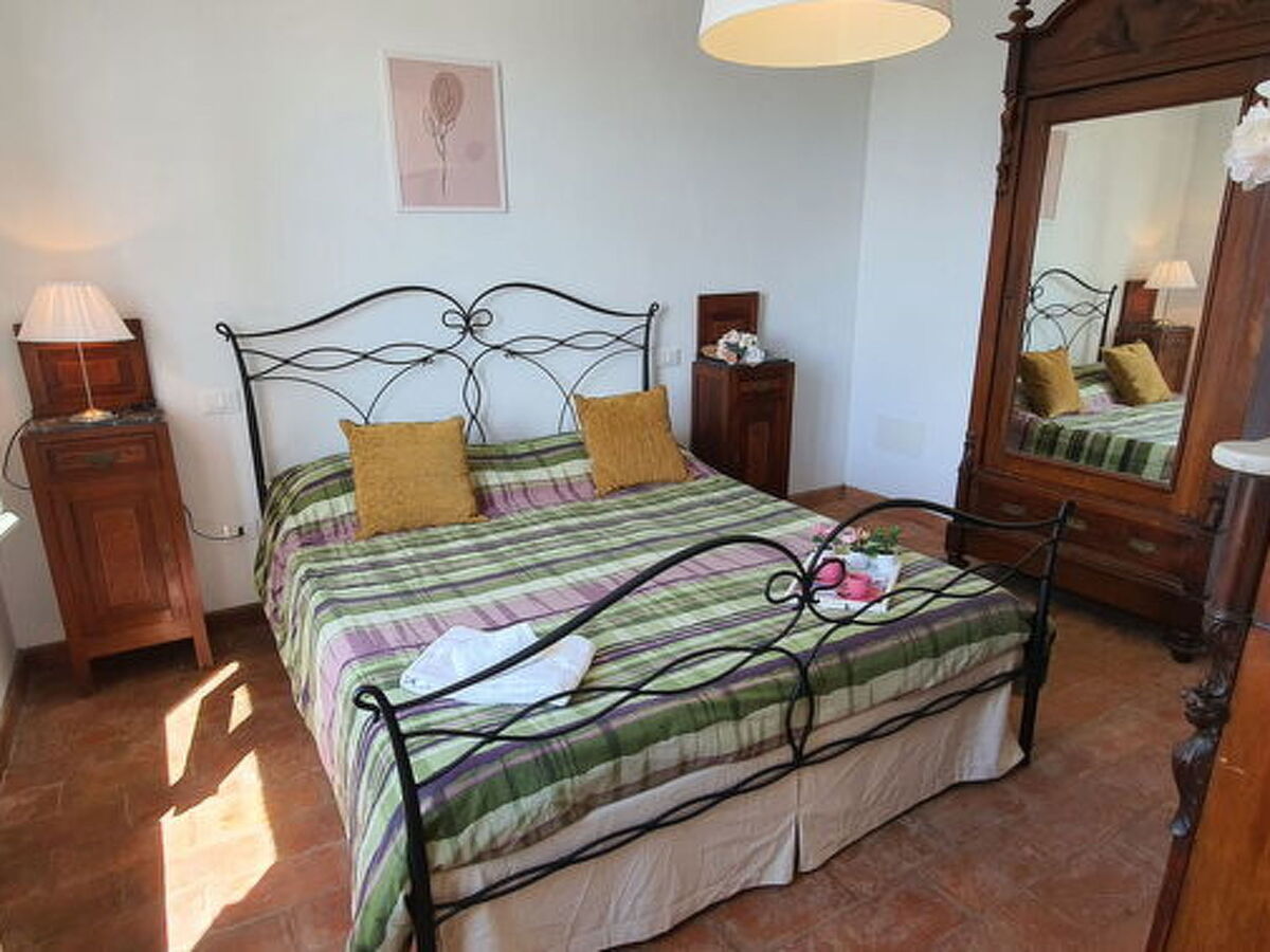 Podere San Martino, maison Buti piscine privée - Photo 8