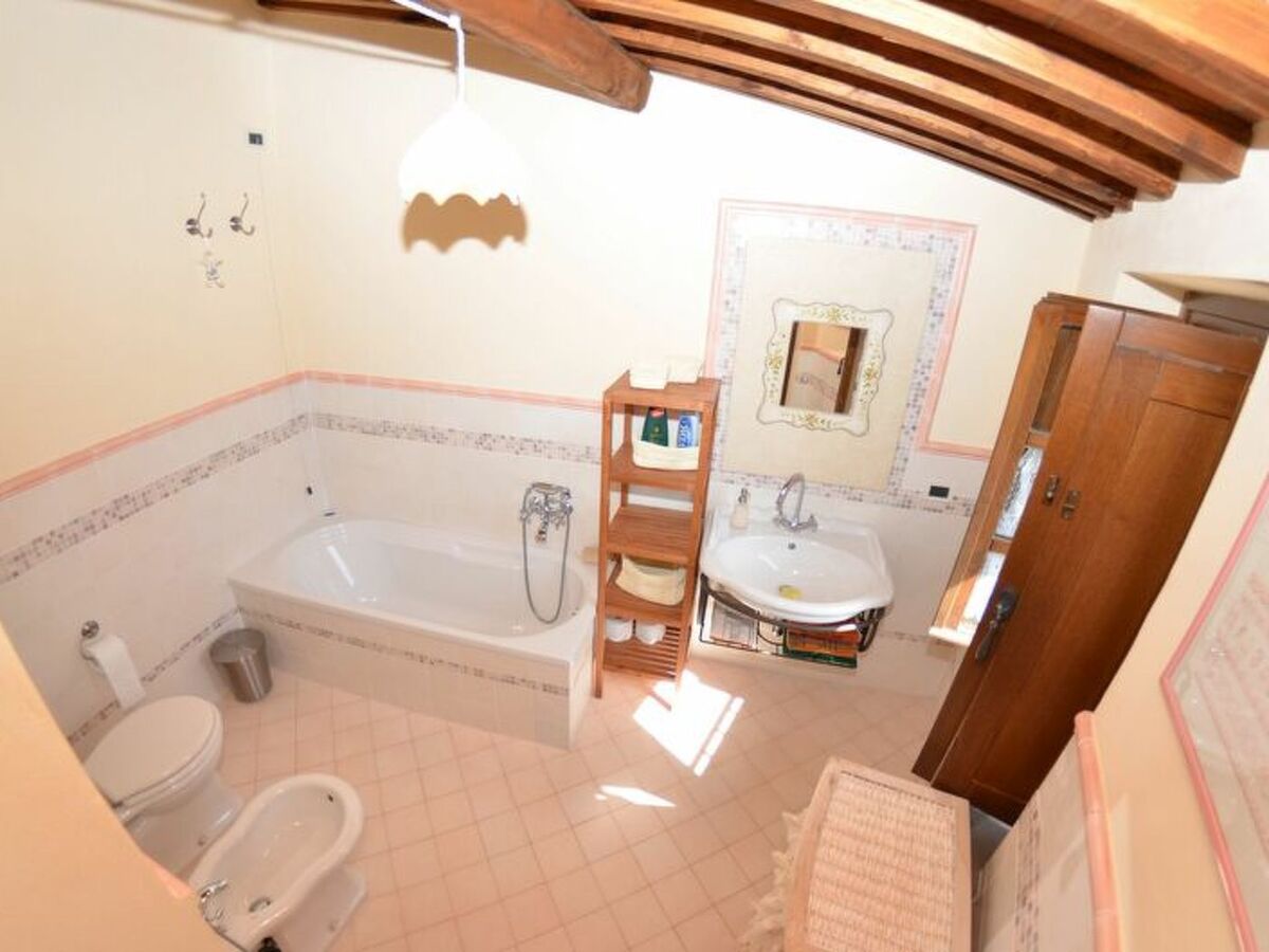 Al Vecchio Pozzo – Maison Toscane avec Piscine à Buti - Photo 23