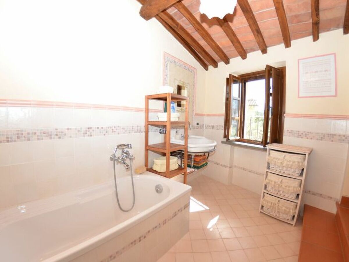 Al Vecchio Pozzo – Maison Toscane avec Piscine à Buti - Photo 25