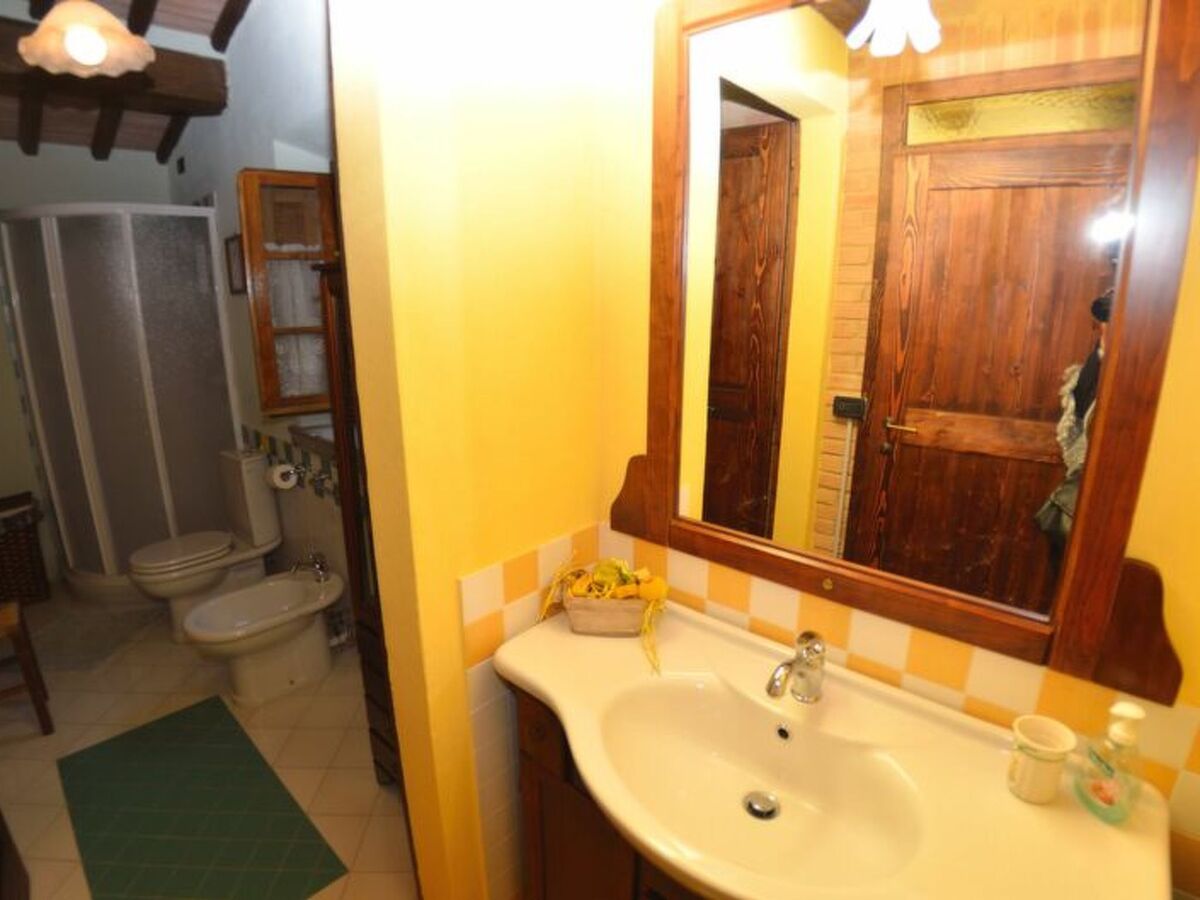 Maison en pierre Borgo a Buggiano, piscine & jardin - Photo 26