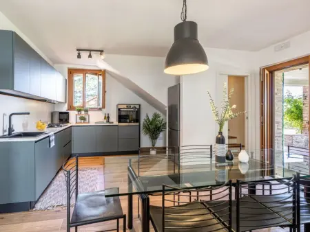 Villa Poggio Padule – 20 pers, 8 ch, piscine en Ombrie : photo 7