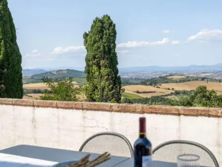 Villa Poggio Padule – 20 pers, 8 ch, piscine en Ombrie : photo 24