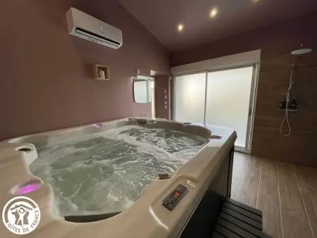 Gîte 6 pers. avec spa, sauna et hammam : photo 2