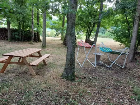 Gîte charme avec piscine couverte, 3000m² jardin privatif : photo 6