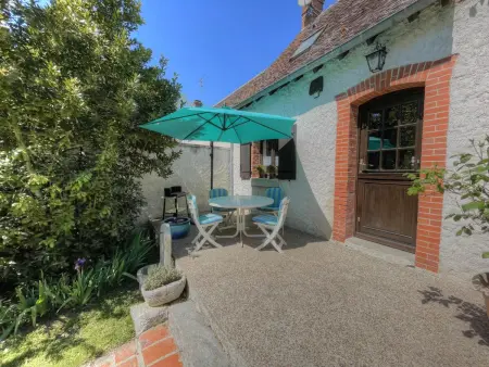 Gîte charme avec piscine couverte, 3000m² jardin privatif : photo 7