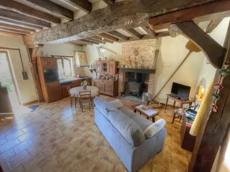 Gîte charme avec piscine couverte, 3000m² jardin privatif : photo 11