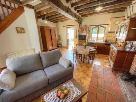 Gîte charme avec piscine couverte, 3000m² jardin privatif : photo 12