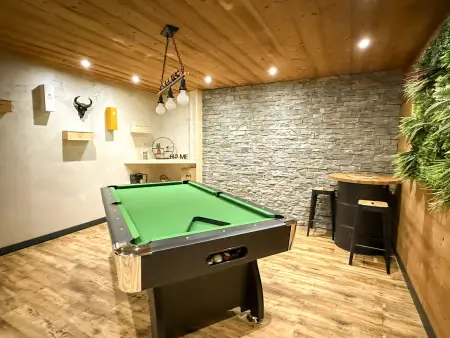 Chalet 14 pers. vue Monts du Cantal – Spa & loisirs - Photo 22
