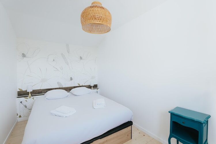 Maison rénovée 4 personnes à 1 km de la plage - Photo 6