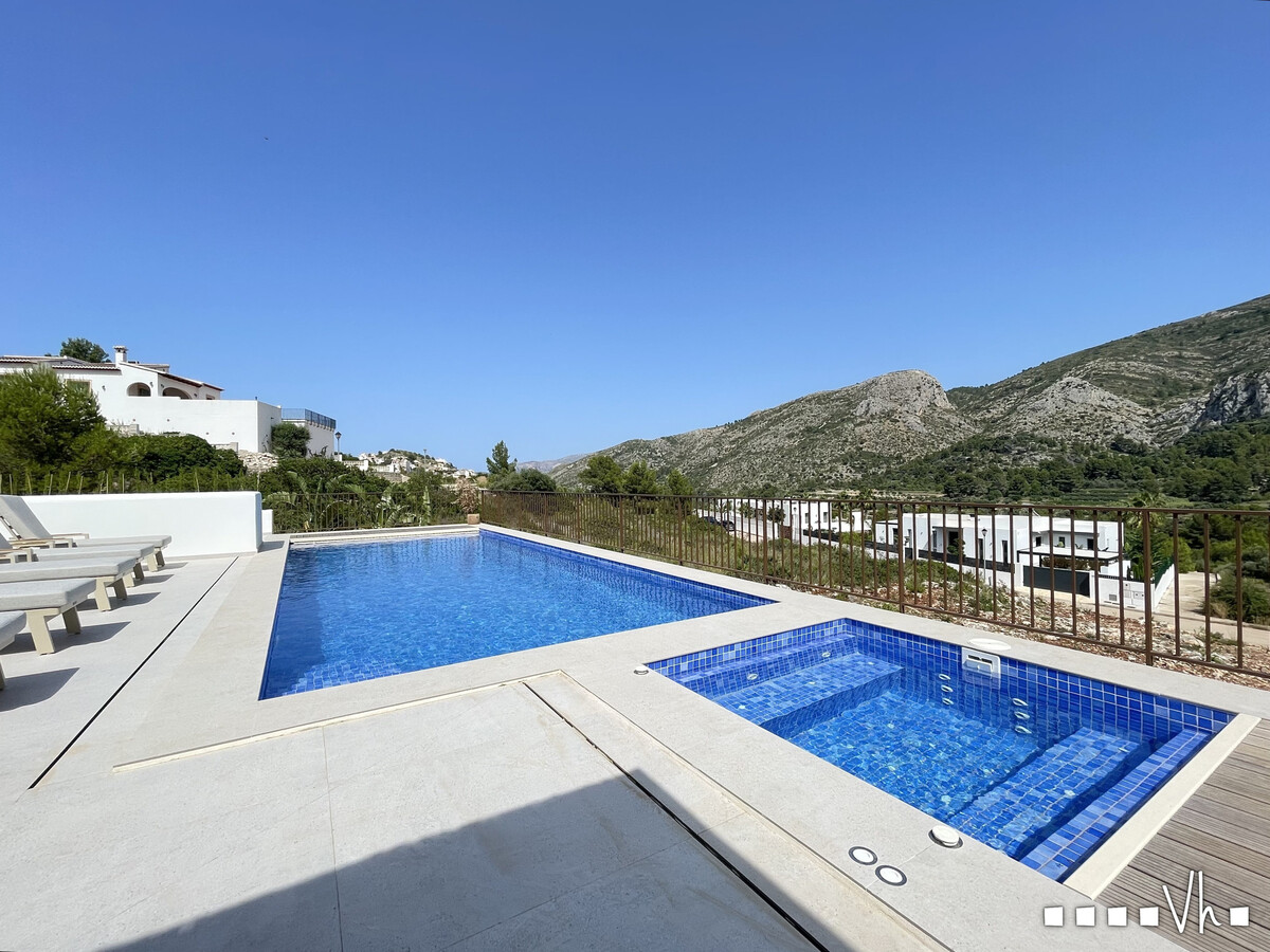 Villa La Oksana - Piscine privée & vue montagne - Photo 8
