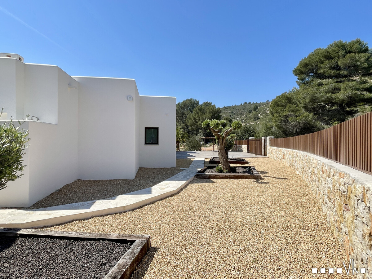Villa La Oksana - Piscine privée & vue montagne - Photo 17