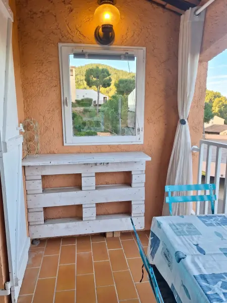 Studio avec balcon et piscine à Saint-Cyr-sur-Mer, 4 personnes : photo 21