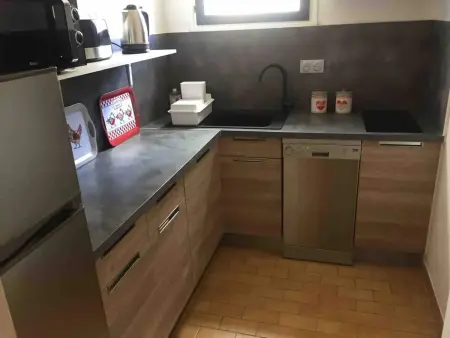 Location appartement à Sarlat la Canéda, Appartement chaleureux à Sarlat-la-Canéda 45 m² avec parking