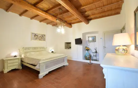 Maison en pierre avec piscine privée à Cavriglia : photo 28