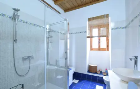 Maison en pierre avec piscine privée à Cavriglia : photo 32