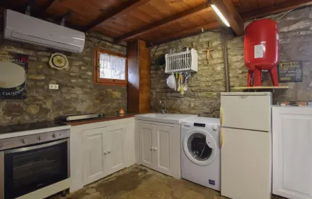 Maison en pierre avec piscine privée à Cavriglia : photo 34