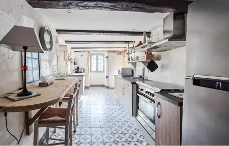 Ancien presbytère en pierre à Cellefrouin, 6 pers. : photo 6