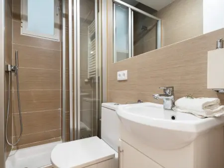Appartement 40m² climatisé avec ascenseur à Madrid : photo 8