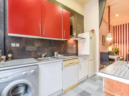 Appartement 6 pers. Madrid Rio, 2 chambres + canapé-lit : photo 17