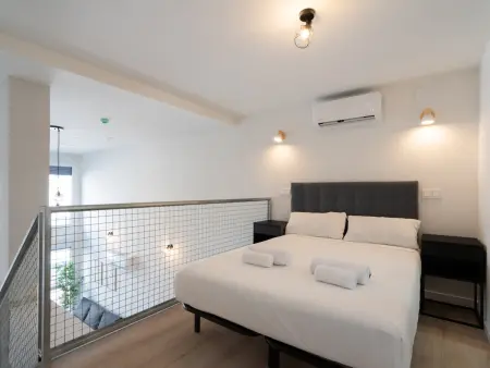 Loft industriel avec piscine privée à Madrid : photo 11