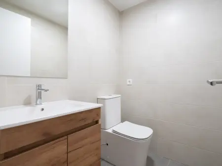 Loft industriel avec piscine privée à Madrid : photo 14