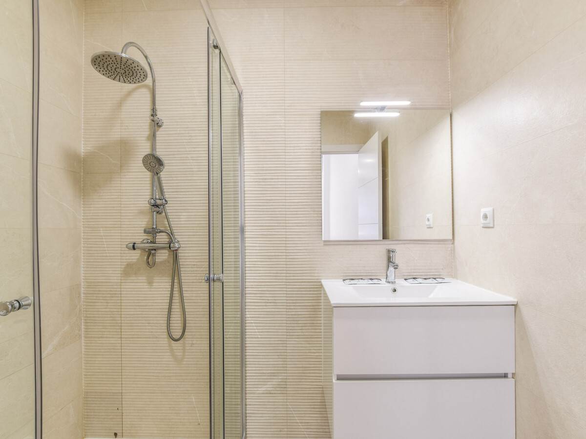 Appartement 40 m² avec cuisine américaine à Madrid - Photo 13