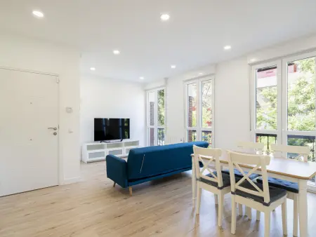 Appartement face au stade de Vallecas - 6 pers. : photo 2
