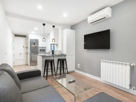 Appartement 90 m² climatisé, 6 pers. à Madrid : photo 2