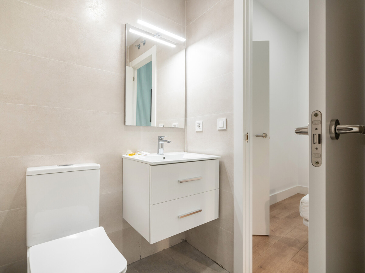 Appartement rénové 1 chambre, métro Puente de Vallecas - Photo 14