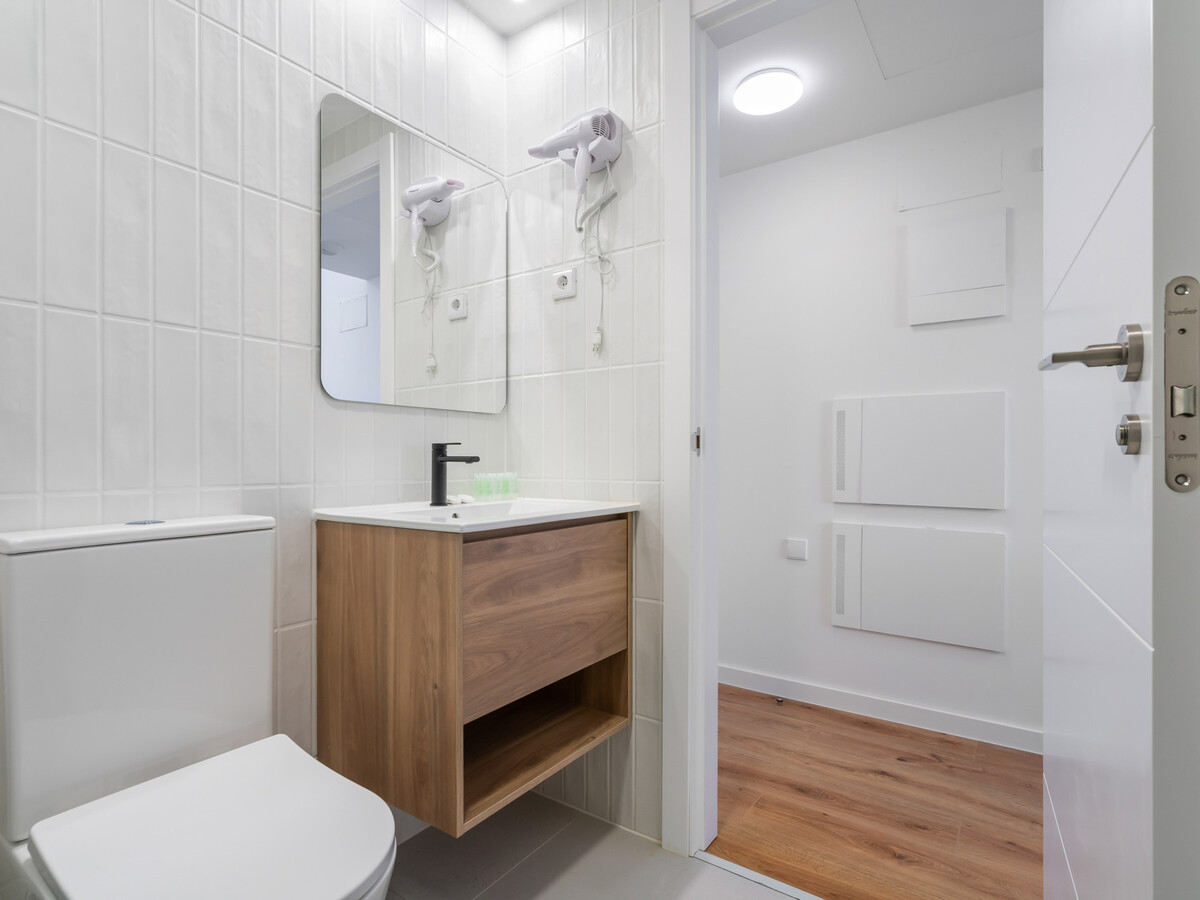 Studio neuf avec salle de sport et terrains de padel - Photo 11