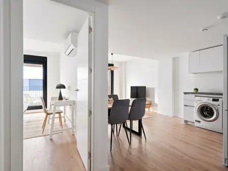 Studio neuf avec salle de sport et terrains de padel : photo 11