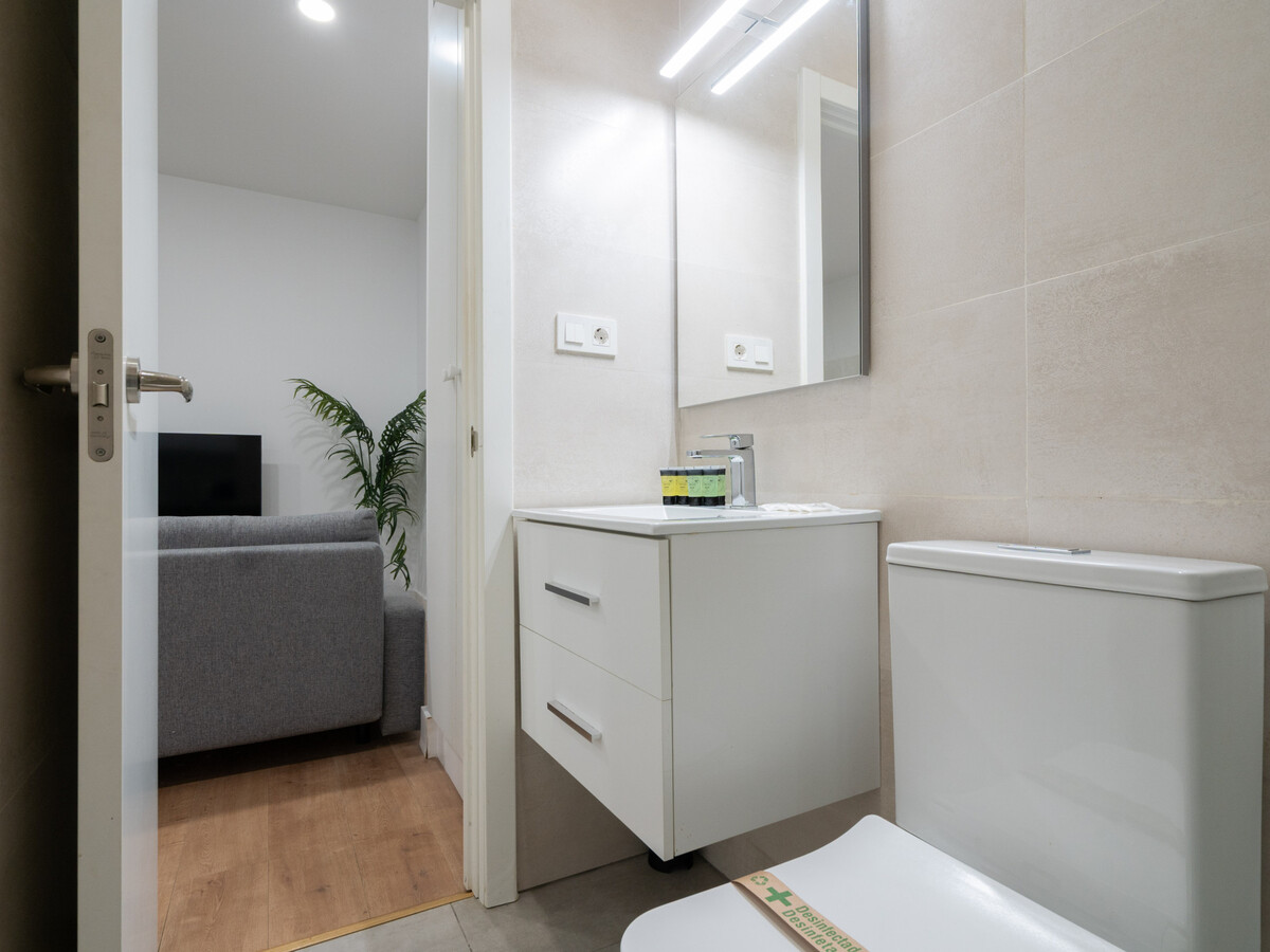 Appartement rénové 1 chambre, métro Puente de Vallecas - Photo 14