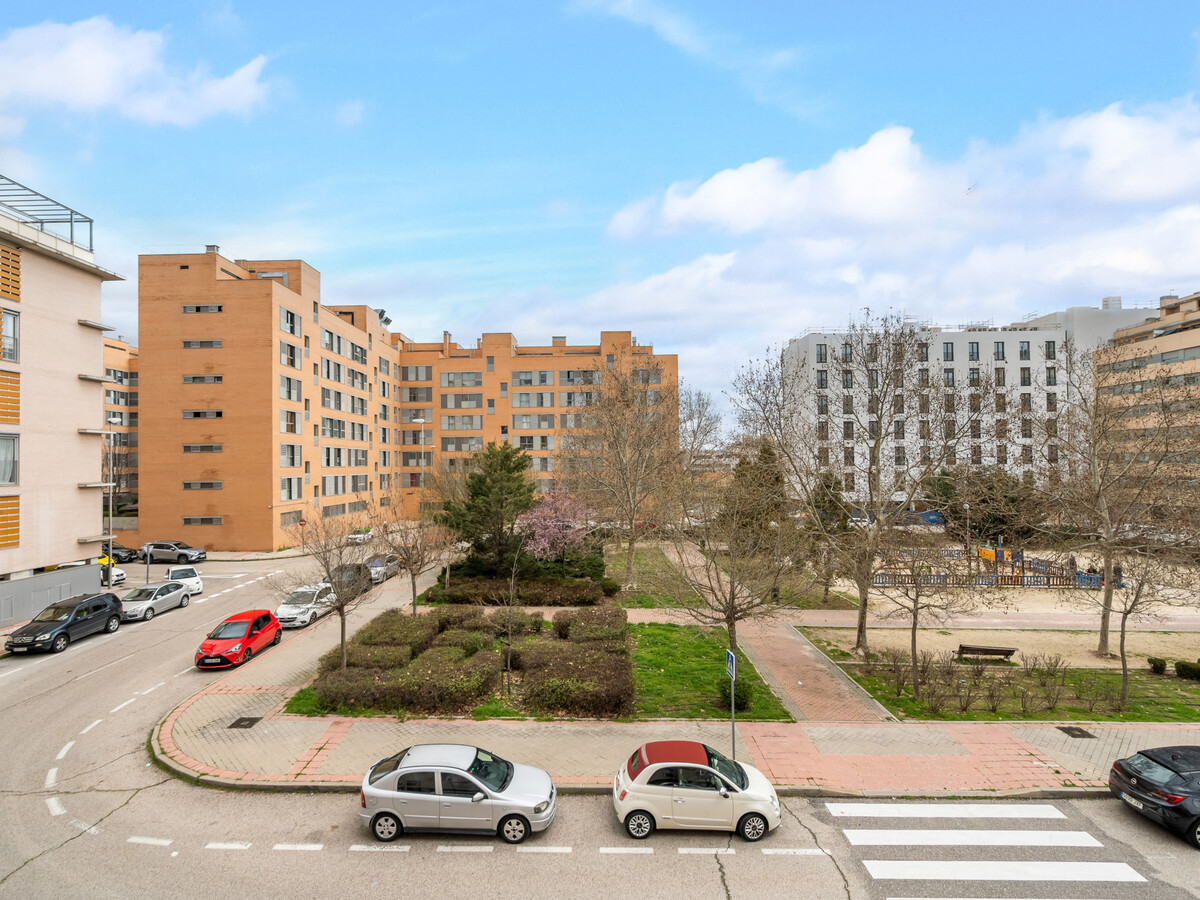 Studio moderne Las Tablas avec piscine – Madrid - Photo 20