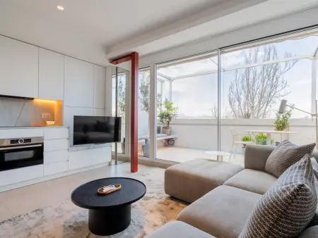 Attique design avec terrasse privée à La Latina : photo 4