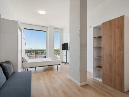 Studio moderne Madrid avec piscine et parking : photo 4