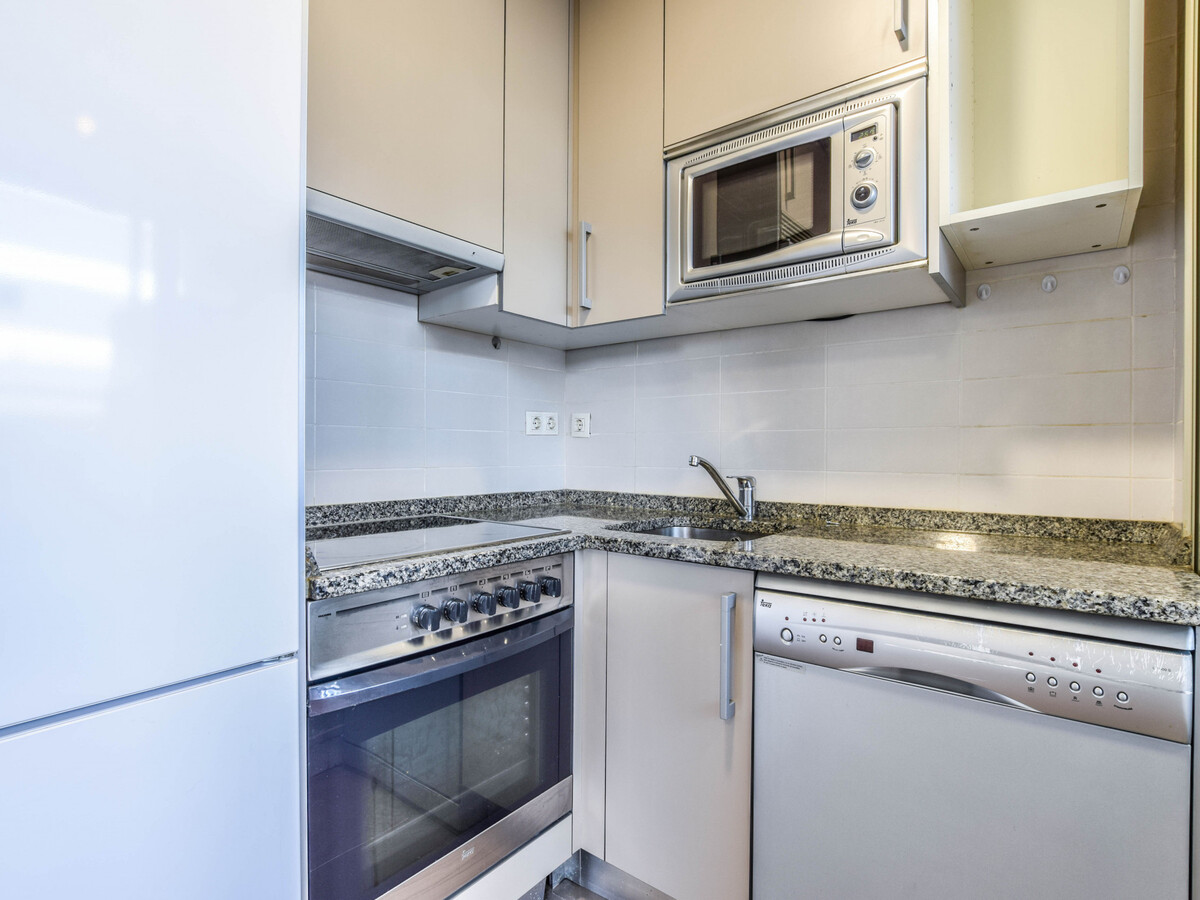 Appartement 70 m² lumineux avec piscine à Madrid - Photo 18